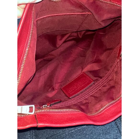 Coach Large Scout Hobo in Red H1573 - Picture 5 of 13